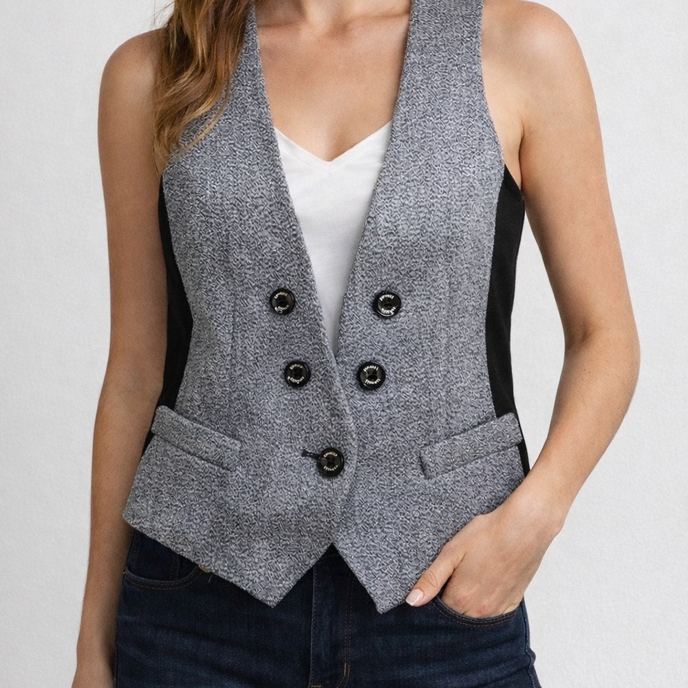 Y2K Womens Retired Express Vest sz 2 small.  Free Shipping
